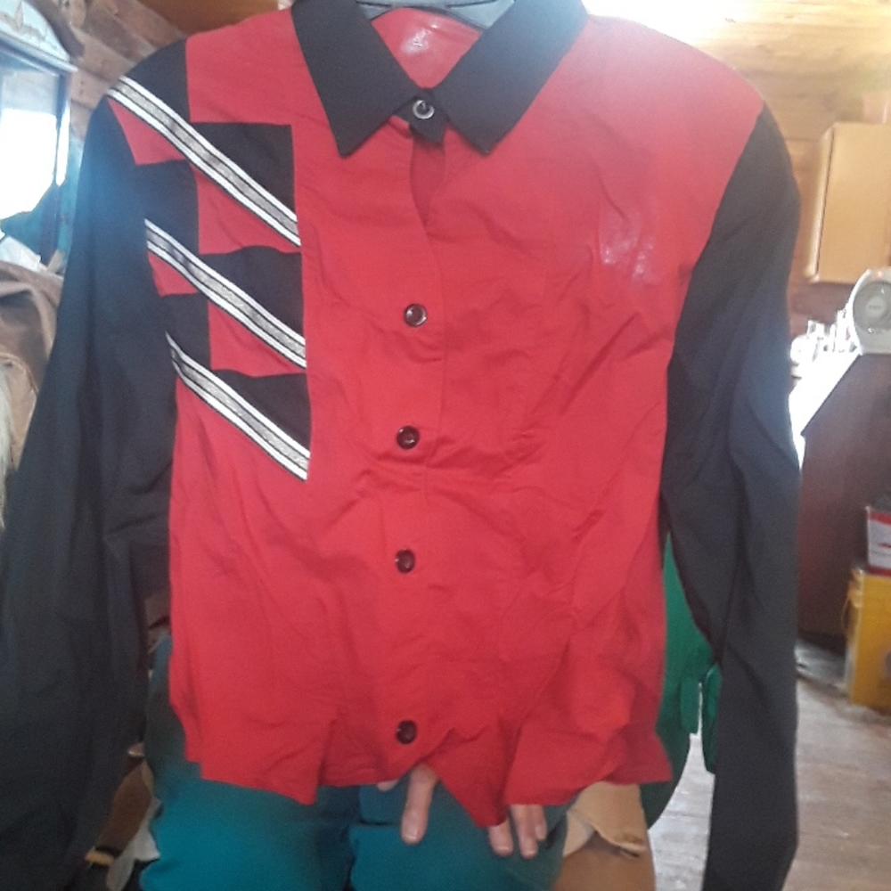 Dinum shirt